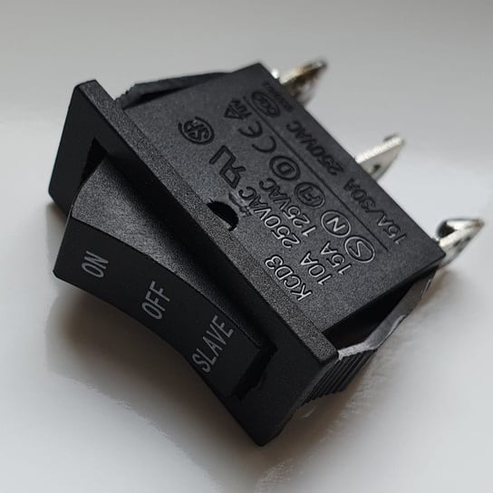 Przełącznik kołyskowy średni 3 pozycyjny ON-OFF-ON, 3 pin BEGLI