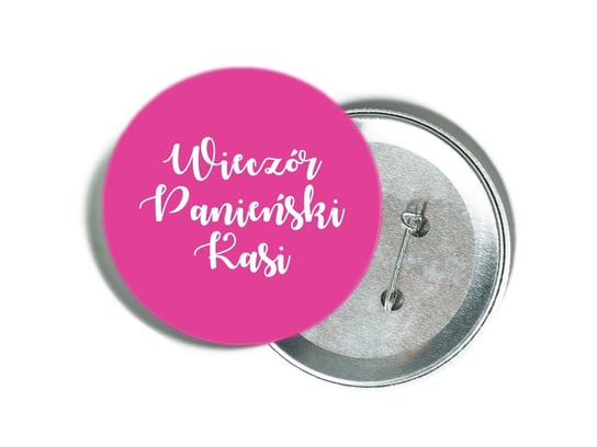 Przypinka Personalizowana Różowa Z Białym Napisem Na Wieczór Panieński Congee.pl