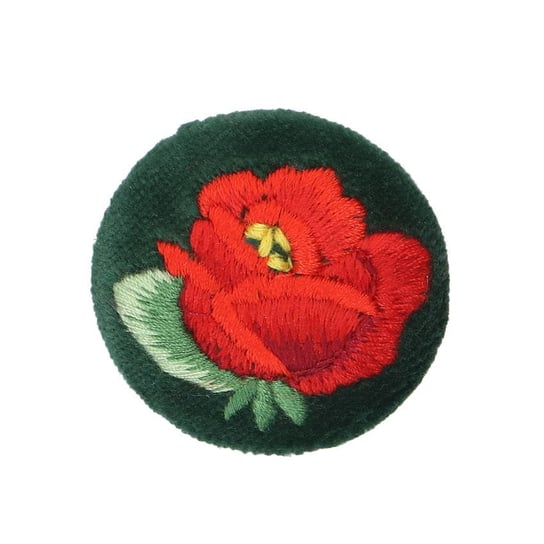 Przypinka z haftem łowickim z czerwoną różą (na zielonym tle) - broszka Artfolk