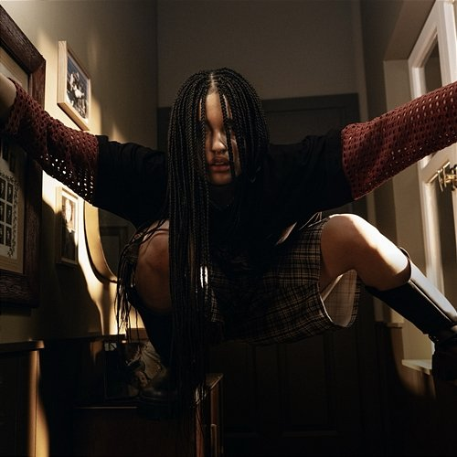 PSYCHO Sara James