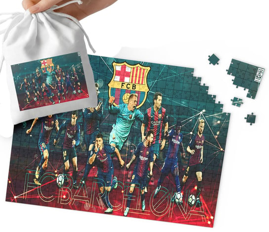 PUZZLE - FC BARCELONA WZORY DLA MAŁEGO PIŁKARZA 110EL + WORECZEK WORLD CASE