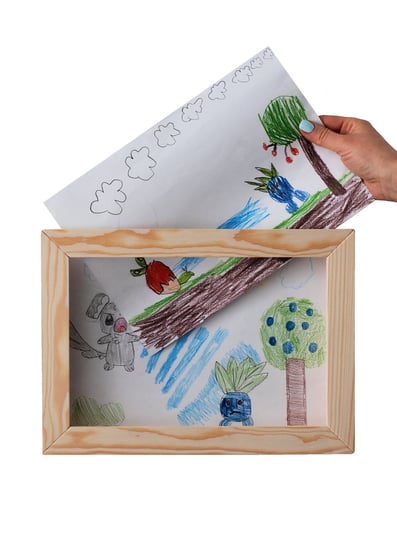 Ramka na rysunki dziecka ramki na dziecięcą sztukę naturalny kolor drewna drewutnia-art