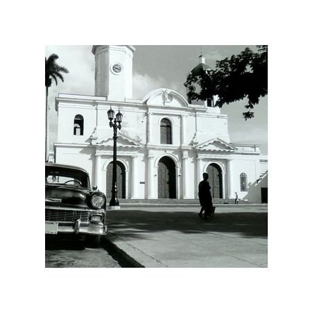 Reprodukcja PYRAMID POSTERS Chevrolet Cienfuegos - Cuba, 40x40 cm Nice Wall