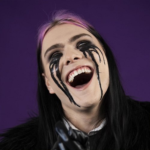 SAY PLEASE! Kim Dracula