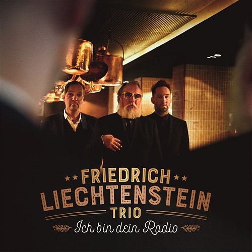 Schönes Boot aus Klang Friedrich Liechtenstein Trio