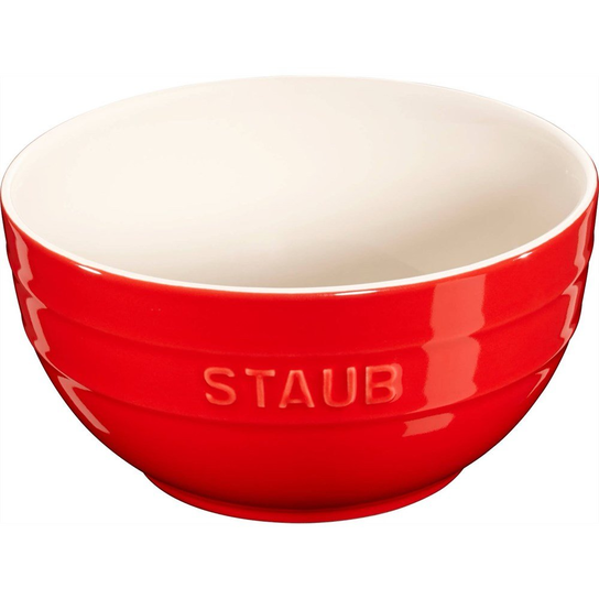 Serving Staub