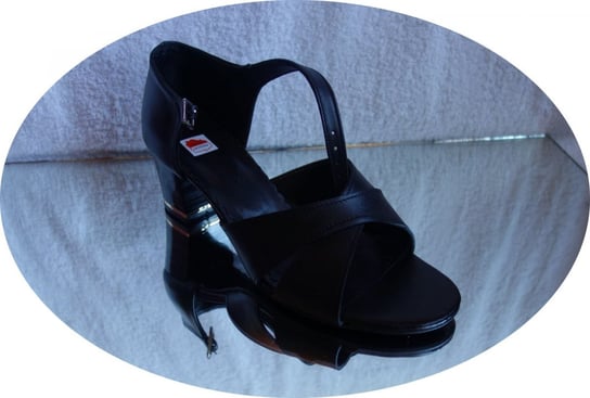 skóra sandały pełny tył bez palcy bardzo szerokie teg H 37 Polskie buty
