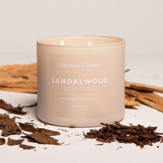 Sojowa świeca zapachowa w szkle 3 knoty Colonial Candle 411 g - Drzewo Sandałowe Ognisko Sandalwood Bonfire Inna marka