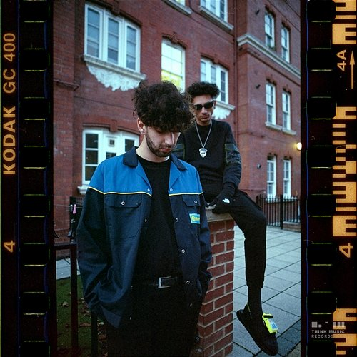 spaceship prettieboy johnson feat. Yuri NR5