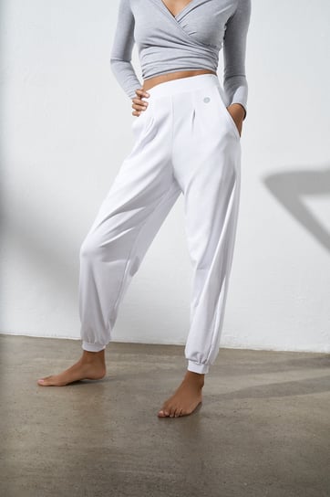 Spodnie do jogi MOONY Comfy Sweatpants - pure white l/xl Moonholi
