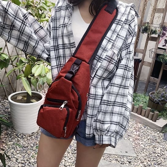 Sportowy plecak na jedno ramię, nerka z USB- czerwony HEDO