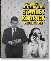 Stanley Kubrick Photographs. Through a Different Lens Sante Luc, Corcoran Sean, Albrecht Donald