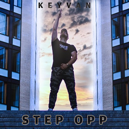 Step Opp Keyvan