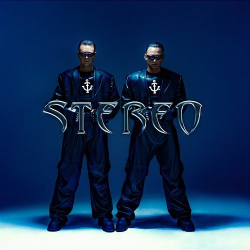 Stereo twocolors, Roe Byrne
