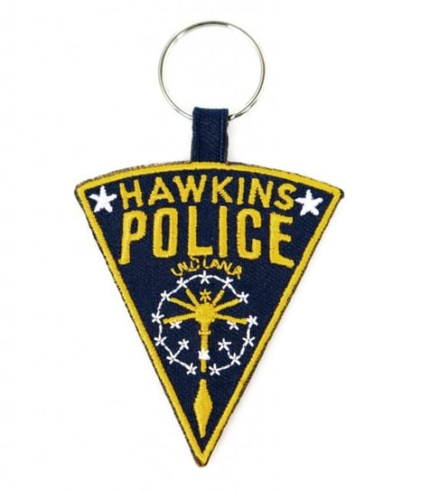 Stranger Things Hawkins Police - tkany brelok 4,5x6 cm Stranger Things