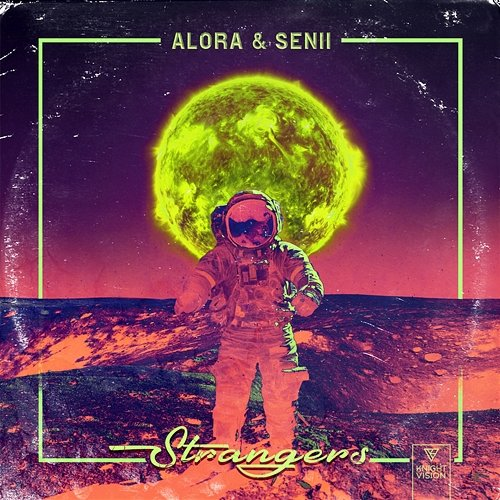 Strangers Alora & Senii