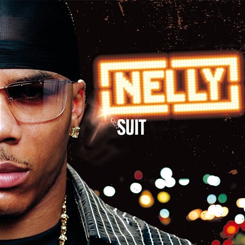 Suit Nelly