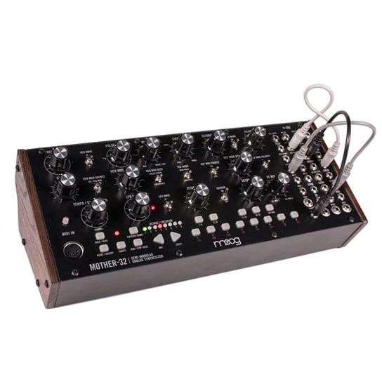 Syntezator semi-modularny MOOG Mother-32 Moog