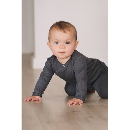 Szary pajacyk niemowlęcy z prążkowanej bawełny doctor nap -68-74 Inna marka