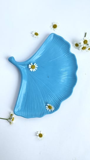 Taca dekoracyjna Liść Miłorzębu Niebieska manumanu decor