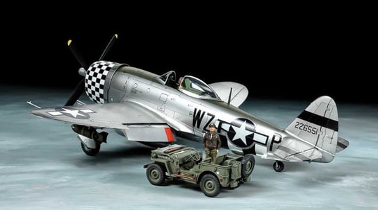 Tamiya, Model plastikowy P-47D Thunderbolt Bubbletop + 1/4-Ton 4x4 Tamiya