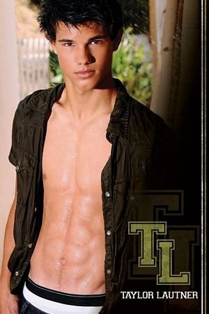 Taylor Lautner (Chest) - plakat 61x91,5 cm Pyramid Posters
