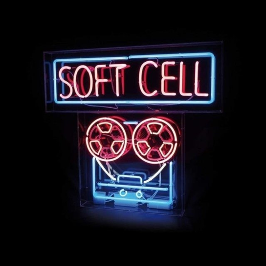 The Singles - Keychains & Snowstorms Soft Cell