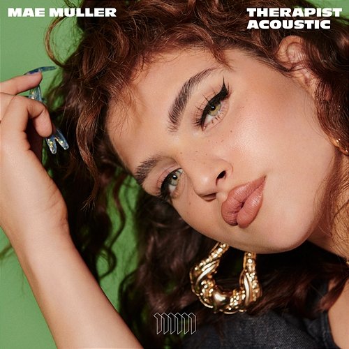 Therapist Mae Muller