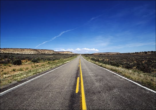 This may not be a highway to nowhere in the American West, but it’s a highway no one is on at the moment., Carol Highsmith - plakat 42x29,7 cm Galeria Plakatu