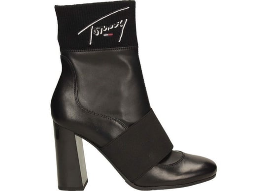 Tommy Hilfiger Botki EN0EN00615 41 Tommy Signature Heeled Boot Tommy Hilfiger