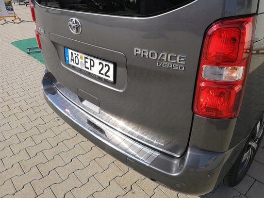 Toyota PROACE City VERSO - LISTWA CHROM na KLAPĘ Martig