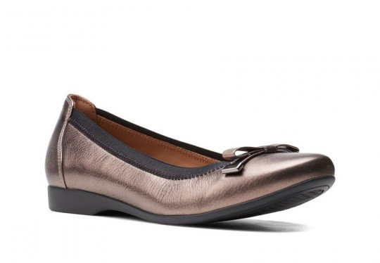 Un Darcey Bow E [pebble metallic leather] - rozmiar 39 Clarks