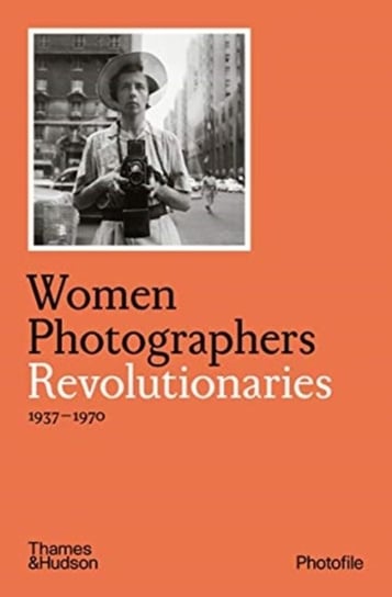 Women Photographers: Revolutionaries Clara Bouveresse
