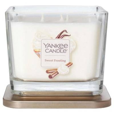 Yankee Elevation Sweet Frosting Średnia Świeca Zapachowa 3 knoty Święta Yankee Candle