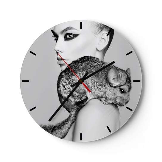 Zegar ścienny - Dama z szynszylą - 30x30cm - Kobieta Kobieta Z Szynszylą Modelka - Okrągły zegar na szkle - Nowoczeny Stylowy Zegar do salonu do kuchni - Cichy i Modny zegar ARTTOR