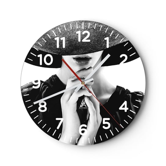 Zegar ścienny - Skryte piękno - 30x30cm - Kobieta W Kapeluszu Kobiece Dłonie Moda - Okrągły zegar ścienny - Nowoczeny Stylowy Zegar do salonu do kuchni - Cichy i Modny zegar ARTTOR