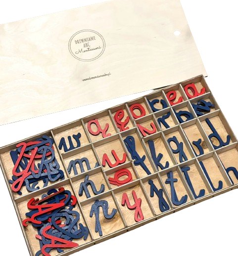 Zestaw: ruchomy alfabet z drewnianym pudełkiem Montessori Drewniane ABC
