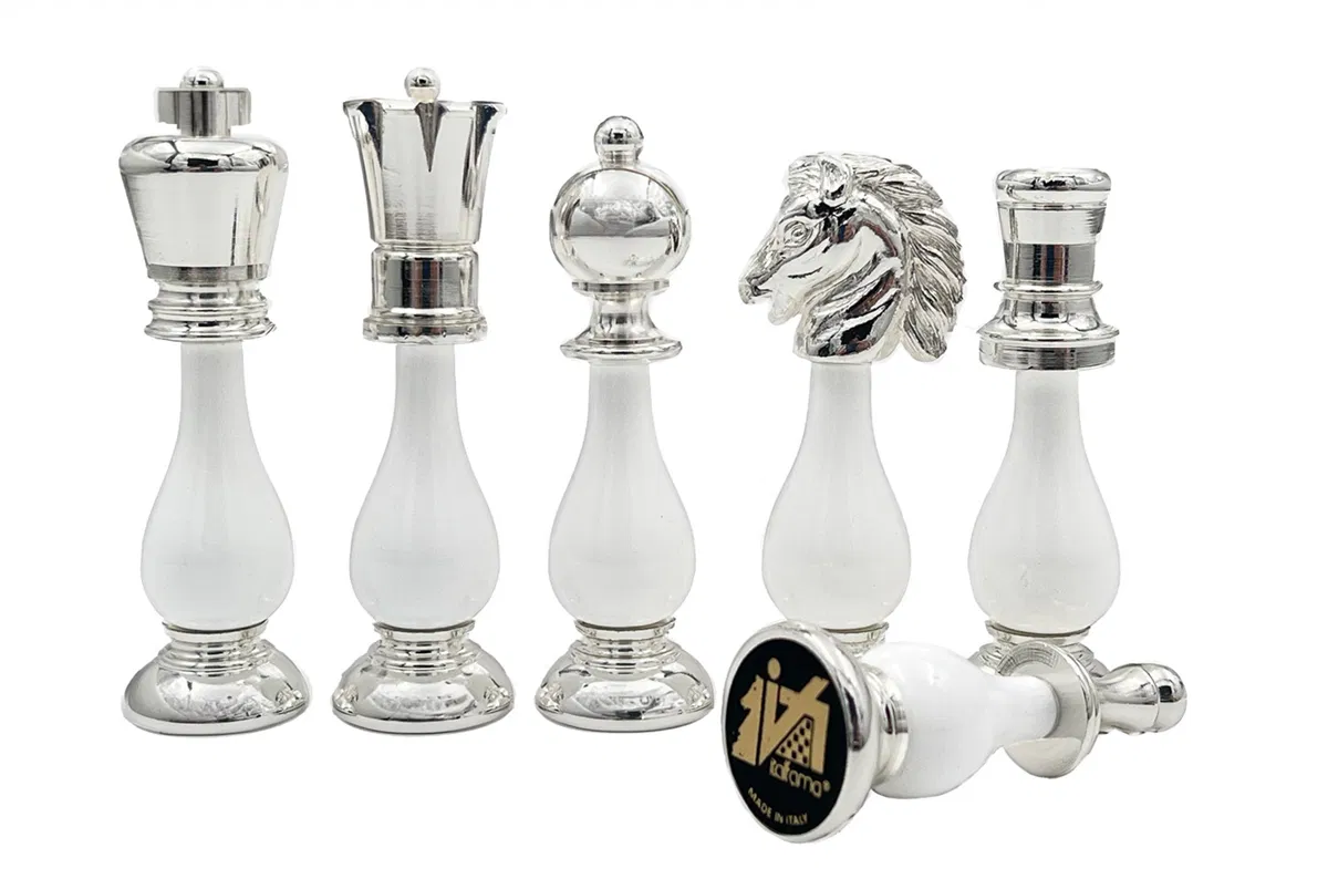 ITALIAN CHESS PIECES BRASS/BEECH WOOD GOLD/SILVER, figury szachowe, Italfama