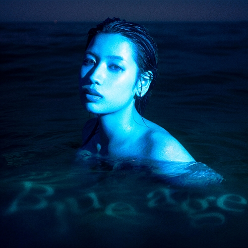 Blue age Leina