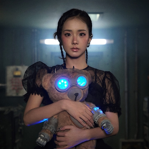 CLICK Jisoo