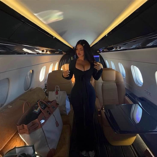 First Class Home Flyhauzz, Hypertechno