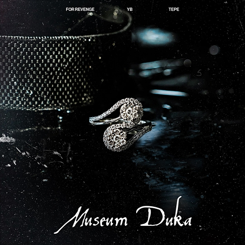Museum Duka For Revenge, Yb, Tepe