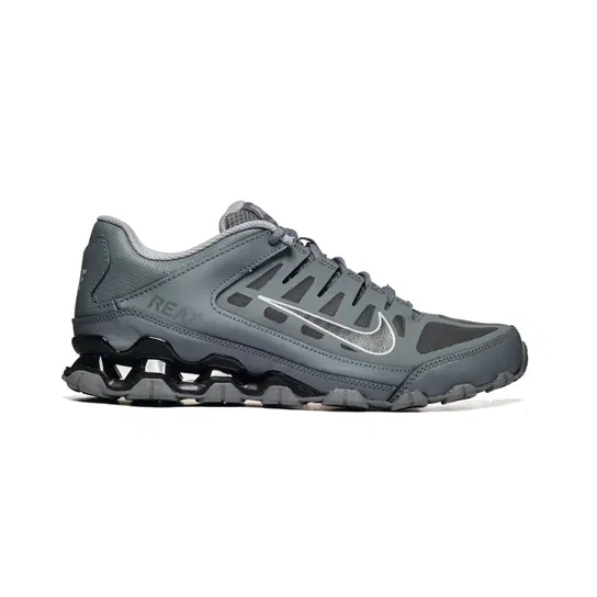 Reax 8 TR Nike