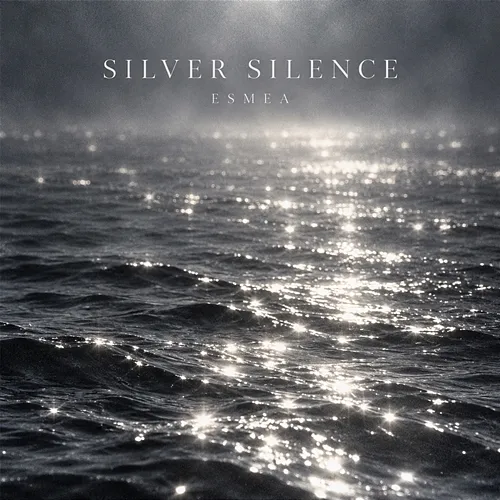 Silver Silence Esmea