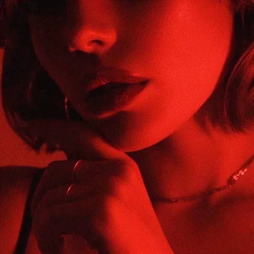 Under Your Spell Luna Noir.