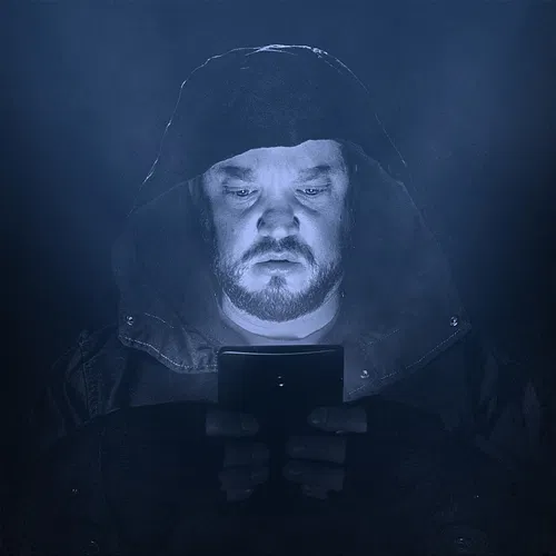 Valo pimeän Pyhimys