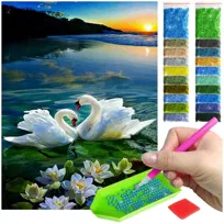 Haft Diamentowy ARTULIO, Obraz DIY 5D, Diamond Painting, Mozaika diamentowa 30x40cm (Para łabędzi na tle zachodu słońca) + zestaw akcesoriów