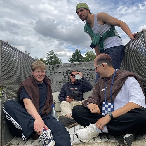 1976 Rin, Zachi, 01099 feat. Paul, Gustav