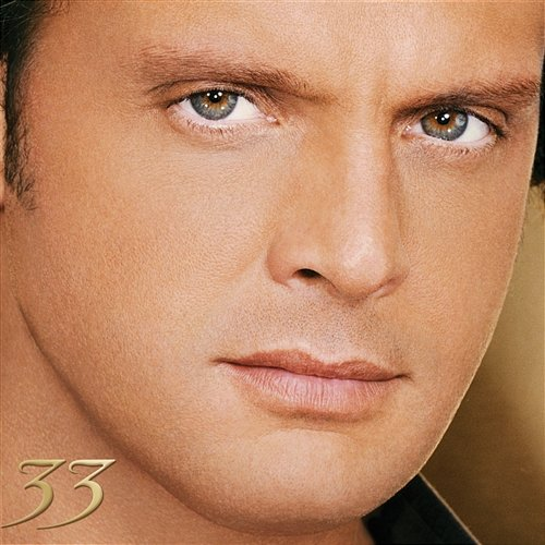 33 Luis Miguel