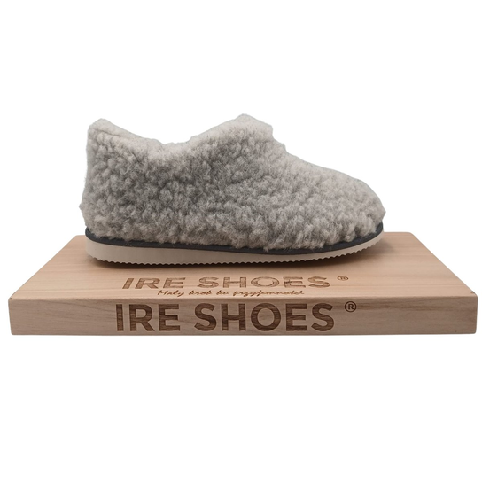 38 Ire Shoes